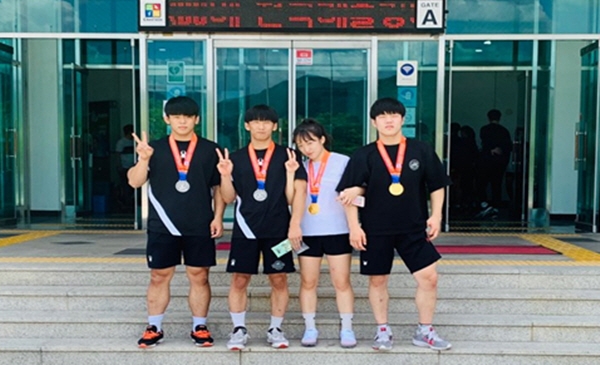 (왼쪽부터) 충북체고 김병준, 반민욱, 황수빈, 장혁수