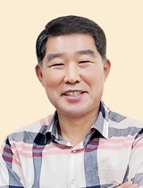 김진균 청주 봉명중교장